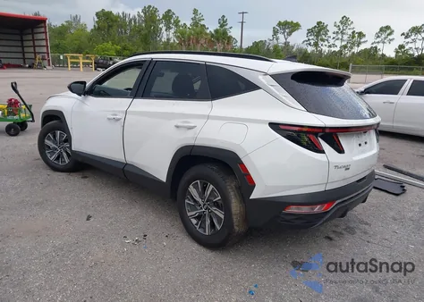 2022 Hyundai Tucson Hybrid Blue z USA, uszkodzony, nr VIN KM8JBCA1XNU020744